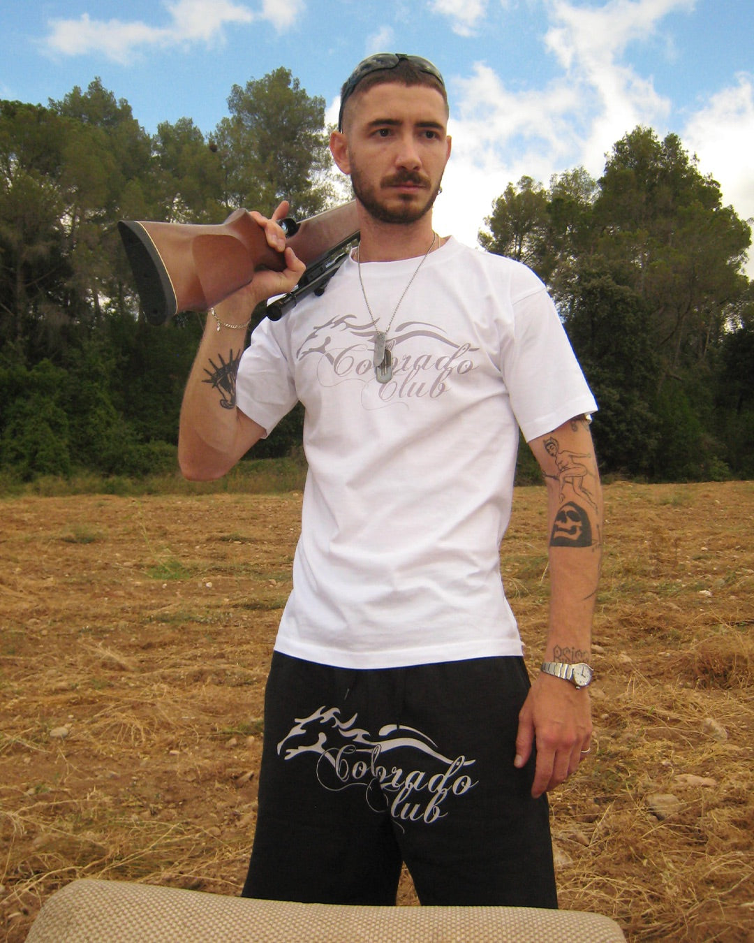 GREY HORSE TEE