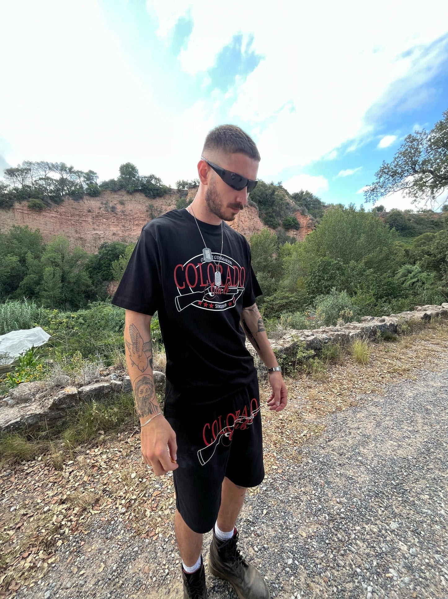 CLRD GUN SHORT